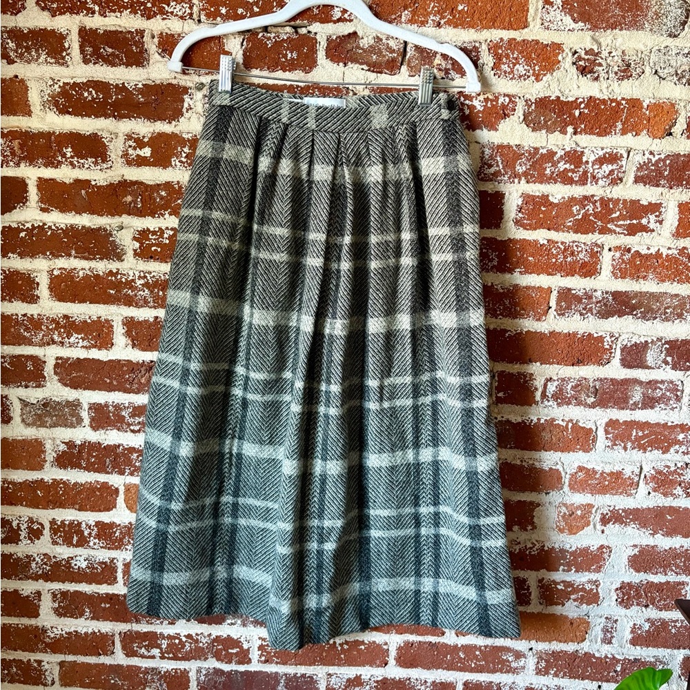 Vintage 80s/90s JH Collectibles minimalist academia wool skirt - Picture 2 of 7